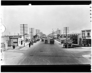 View of the intersection of Whittier Boulevard and Ventura Avenue, ca.1924