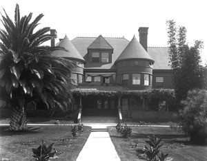 External view of Senator James Jones residence in Santa Monica, California, ca.1900