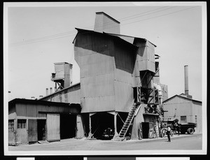 Exterior view of an industrial Department of Public Works building