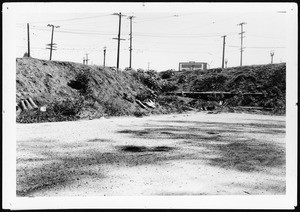 Silverlake Boulevard, showing the site of the proposed grade separation, May 12, 1932