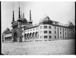 Ocean Park Bath House, Moorish style, nearing completion, 1905