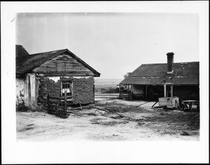 Patio and well at the Thomas Sanchez home at Rancho Cienega de la Tijera Adobe, Baldwin Hills, California, 1924