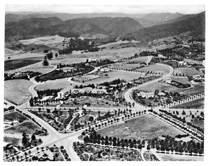 Aerial view of the Beverly Hills Hotel and the home of Clara Kimball Young, ca.1918