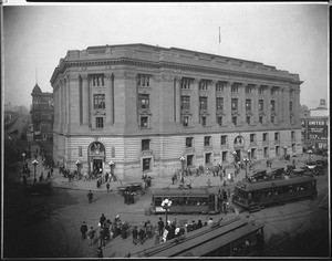 Exterior view the old Federal Building and Post Office on the corner of Temple Street and Main Street, ca.1920