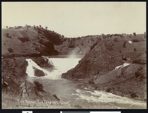 View of the great La Grange Dam in Stanislaus County, 1900-1940