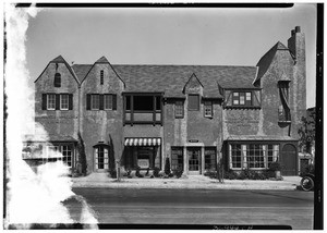 Photograph of an external view of a "residence" type of store building