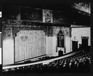 Music Box Theater of Hollywood auditorium