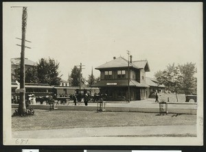View of Southern Pacific Depot in Visalia, Tulare County, 1900-1940