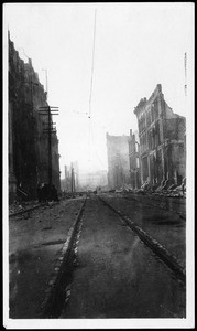 San Francisco earthquake damage, showing the ruins of Post Street, 1906