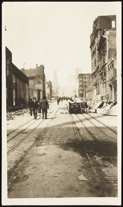 San Francisco earthquake damage, showing Gear Street, 1906