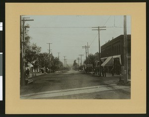 Palm Avenue in Highland, ca.1905