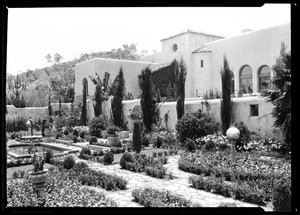 Garden at the home of Elwood Riggs in La Canada Flintridge, July 6, 1926