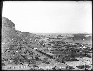 Panorama of the city of Guaymas, Mexico, showing cliffs on the left, ca.1905