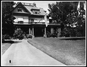 Mrs. Michael Connell's home, ca.1910-1950