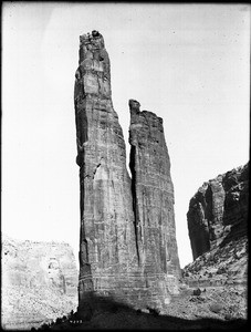 Sacred Spider Rock at the entrance to Del Muerto Canyon, Canyon de Chelly, Navajo Indian Reservation, Arizona, ca.1900