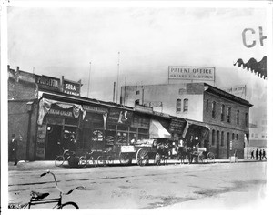 Shops on 5th Street looking west from 5th Street, Los Angeles, ca.1906