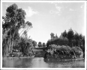 Hollenbeck Park lake and bridge, Los Angeles