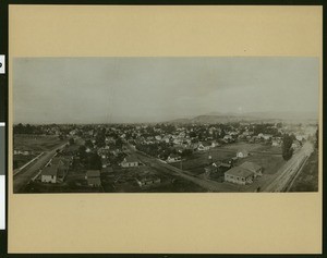 Panoramic view of Napa from a nearby water tower, ca.1907