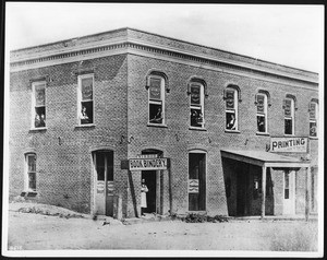 First office of the Los Angeles Times on Downey Block, 1875