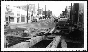 Street excavation on the eight-hundred block of West Temple Street, ca.1939-1940