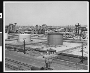 Exterior view of an unidentified oil refinery, ca.1940