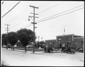 Exterior view of the United States Electrical Manufacturing Company Building, ca.1900