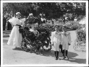 Children's division of La Fiesta de Los Angeles held on the grounds of Judge Silent's residence, ca.1906