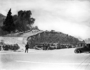 Normal Hill with cars parked alongside it, Los Angeles, 1900