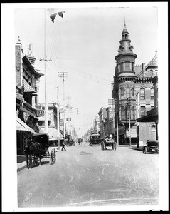 View of the corner of Main Street and El Dorado Street, Stockton, ca.1900
