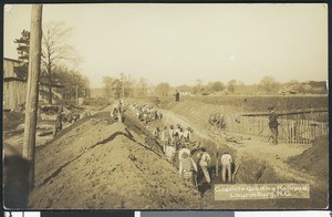 Convicts grading a railroad in North Carolina, ca.1920