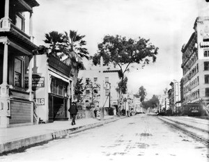 Hill Street looking north from Third Street, Los Angeles, ca.1908