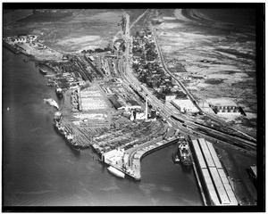 Aerial view of the Port of Los Angeles showing the Hammond Lumber Company, ca.1930