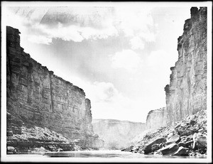 The approach to the Soap Creek rapids of the Colorado River at Lee's Ferry in Marble Canyon, Grand Canyon, 1900-1930