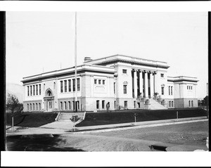 Exterior view of Pomona High School, later Emerson Junior High School, ca.1900