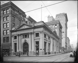 Exterior view of the Farmers and Merchants National Bank, on the corner of Main Street and Fourth Street, ca.1910-1912