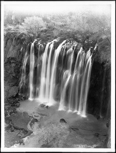 Bridal Veil Falls, Cataract Canyon, Havasu Canyon, Arizona, ca.1900