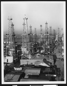 Playa del Rey oil field near Venice, ca.1925
