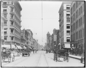 Broadway looking north from Fourth Street, ca.1904-1905