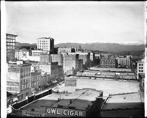 Panoramic view of Los Angeles looking north from the Pacific Electric building, ca. January 1, 1907