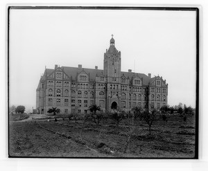 Exterior view of the Sisters' Orphans Home on Seventh Street and Boyle Avenue in Boyle Heights, ca.1890