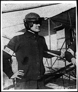 Portrait of aviator William Hoff at the Dominguez Hills Air Meet, 1912