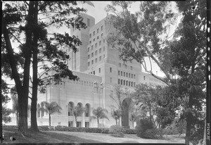 Exterior view of the Elk's Club