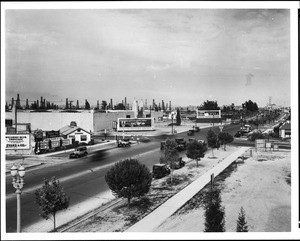 "The Miracle Mile" of Wilshire Boulevard looking east from Fairfax Avenue, Los Angeles, ca.1929