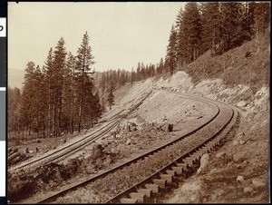 Railroad tracks in the mountains, Oregon