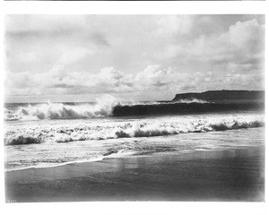 Surf breaking during a storm at Coronado Beach, San Diego, 1905