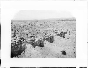 Indian cliff dwelling ruins in the Canyon del Muerto (Canyon of the dead), ca.1900