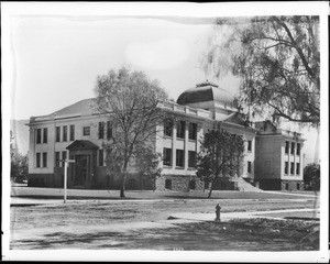 Pasadena High School, 1910
