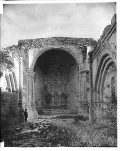 Mission San Juan Capistrano, showing ruined altar of ancient stone church, California, 1901