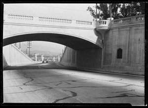 Cars near the Hyperion Bridge in the San Fernando Valley looking toward Glendale, January 20, 1931