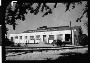 Exterior view of the Sunkist processing plant, 1936